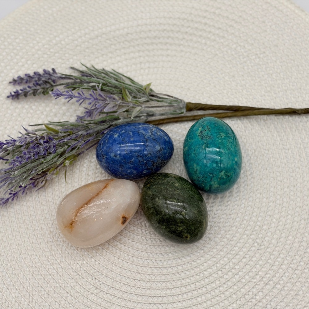 Vintage Natural Polished Stone Eggs Set of 4 Lapis Jade Alabaster Decorative